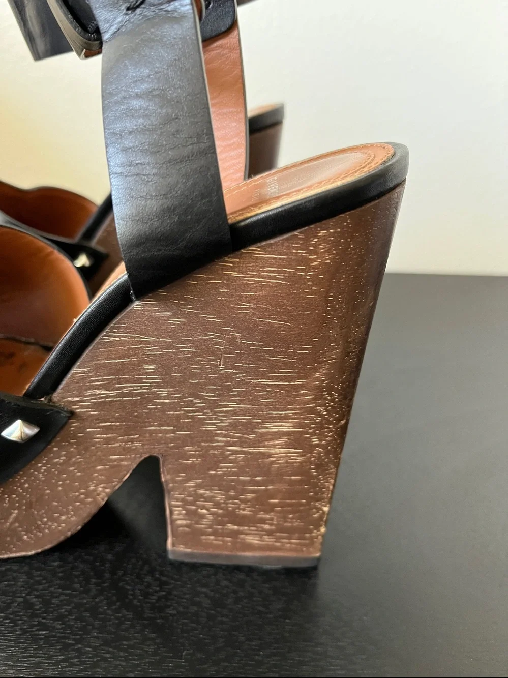 Givenchy PARIS  Black Leather Platform clog Sandals SOFIA size 8 (39)